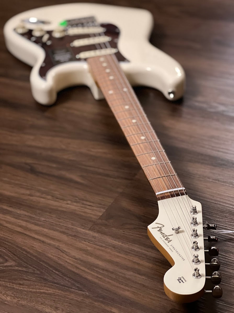 Fender Limited Edition Vintera 60s Stratocaster with Pau Ferro FB