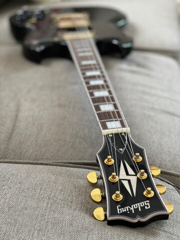 Soloking SG60 in Black Beauty with Gold Hardware