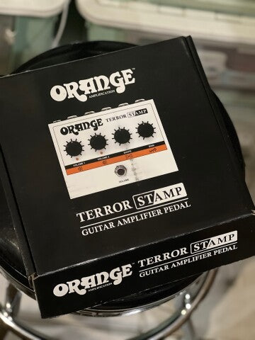 Orange Terror Stamp 20-watt Valve Hybrid กีตาร์แอมป์เหยียบ