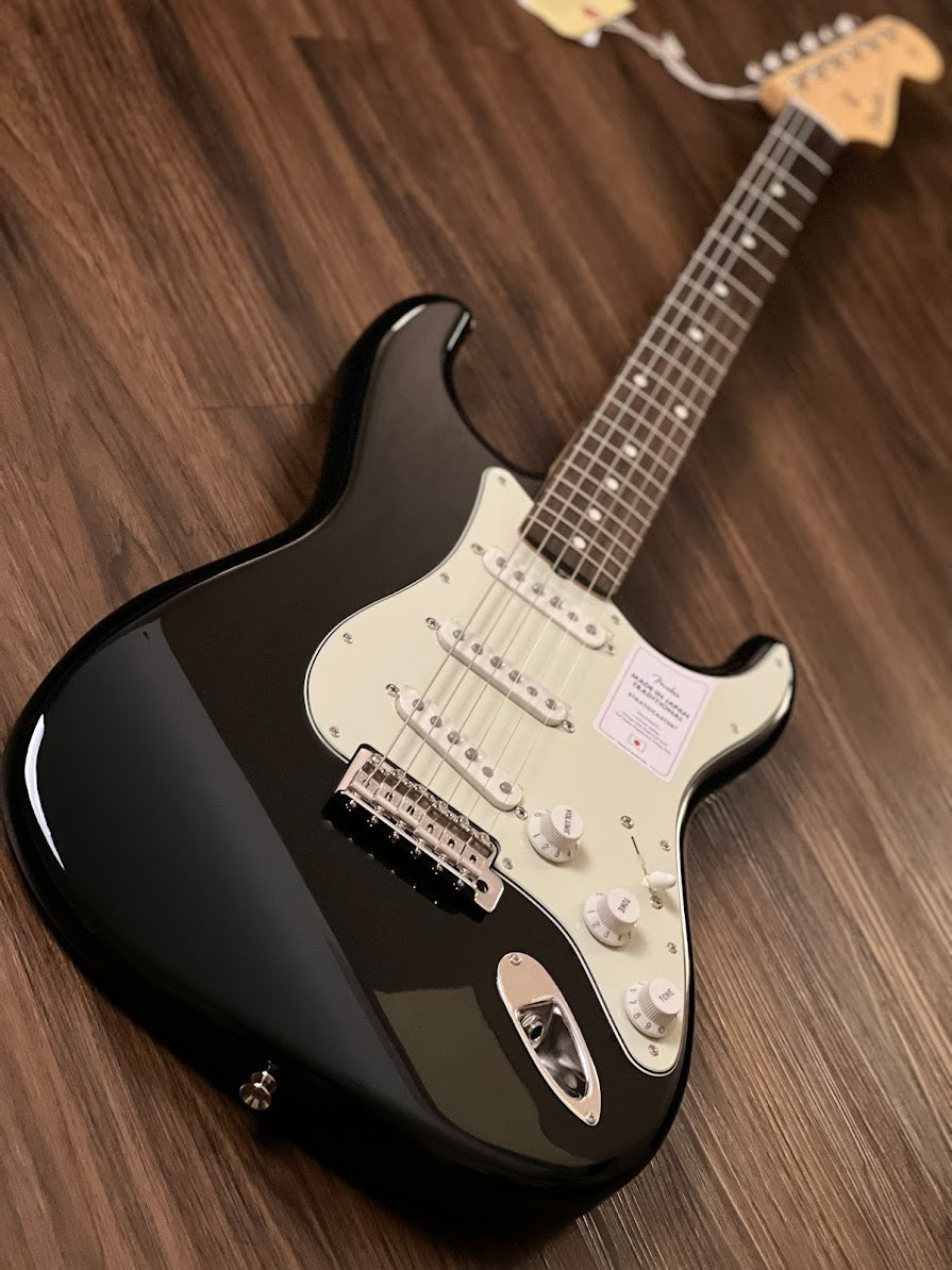 Fender Japan Traditional II 60s Stratocaster with RW FB in Black