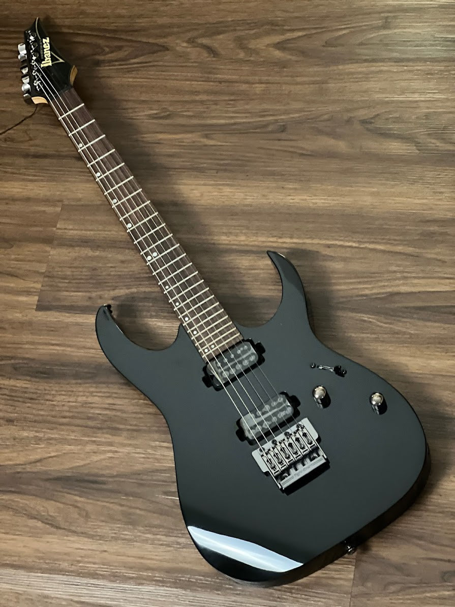 Ibanez RG821 Premium in Gloss Black