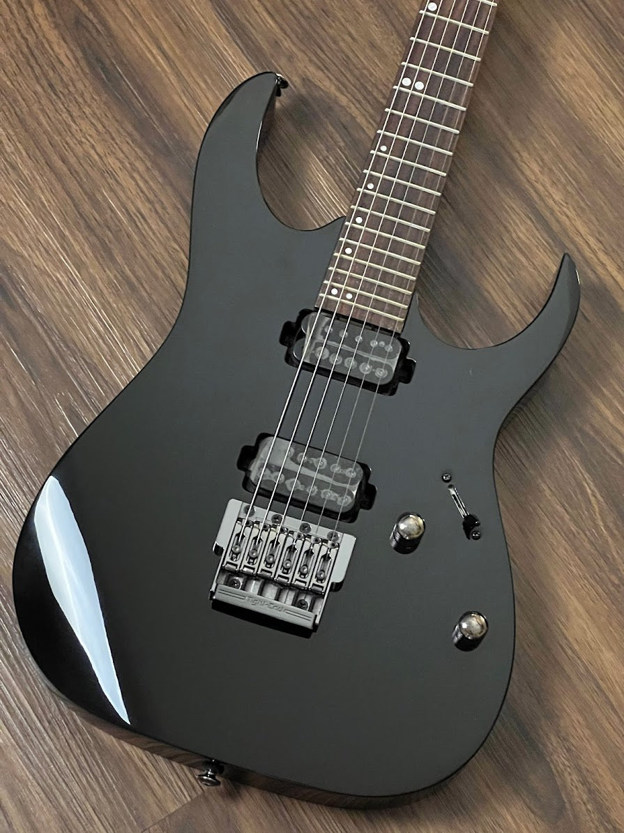 Ibanez RG821 Premium in Gloss Black