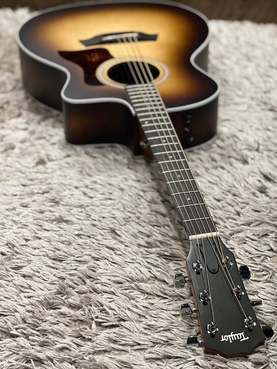 Taylor 214ce-K SB Grand Auditorium Electric Acoustic in Shaded Edgeburst