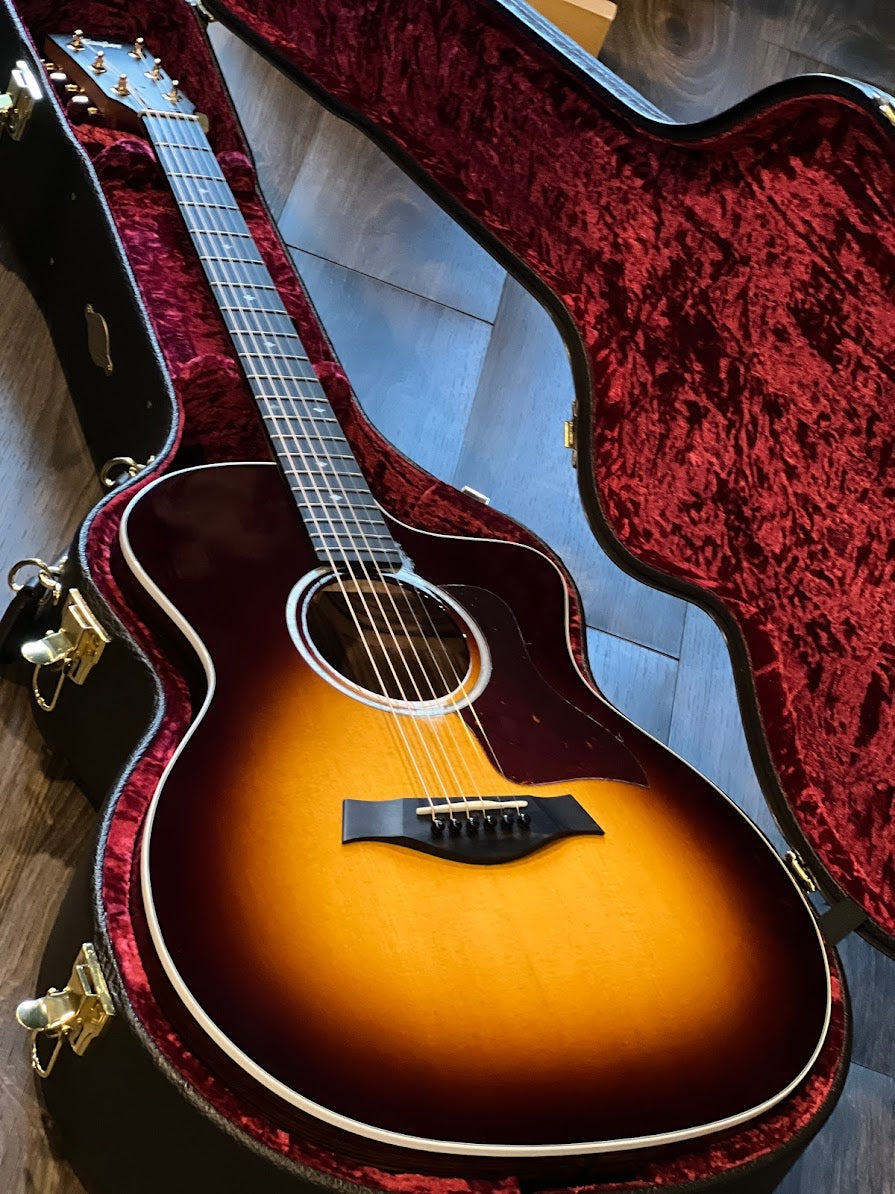 Taylor 214ce-SB Deluxe Acoustic Electric in Tobacco Sunburst