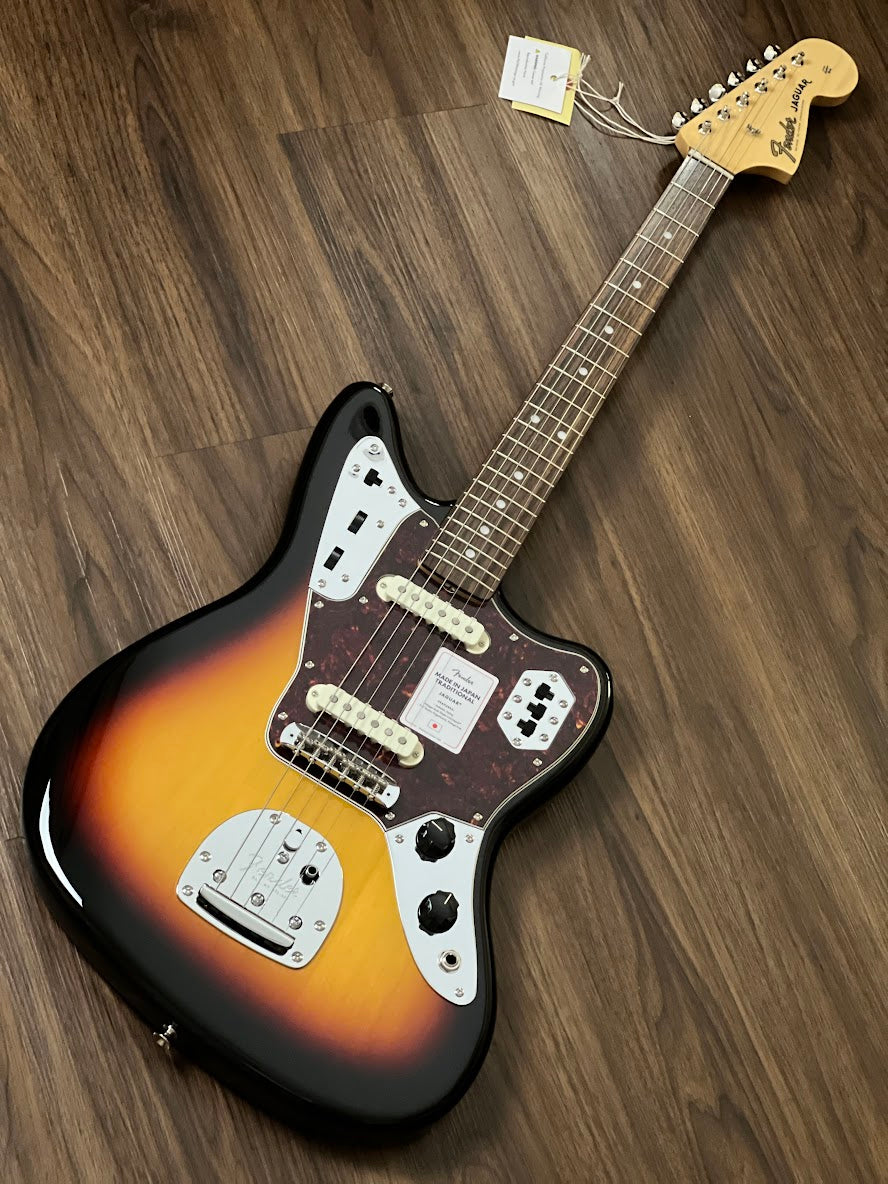 Fender Japan Traditional 60s Jaguar พร้อม RW FB สี Sunburst 3 สี