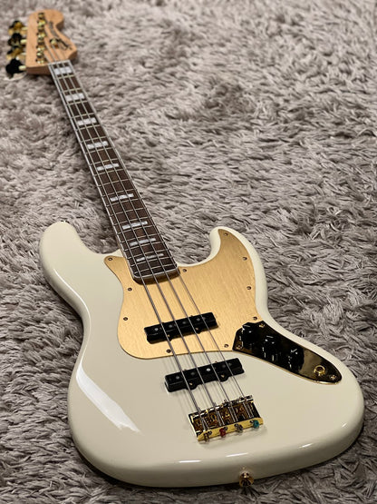 Squier 40th Anniversary Gold Edition Jazz Bass สี Olympic White