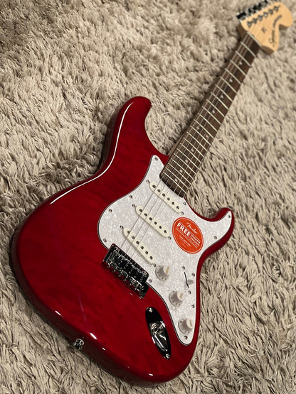 Squier FSR Affinity Series Stratocaster QMT with Laurel FB in Crimson Red Transparent