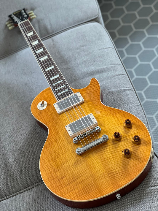 Tokai Love Rock Custom Shop LS-200F 5A HB Premium Series 5A Solid Flame Top in Honeyburst