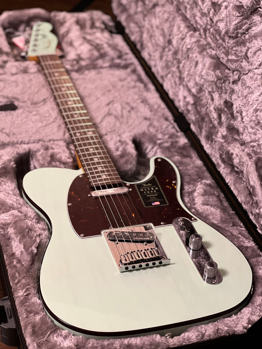 Fender American Ultra Luxe Telecaster with Rosewood FB in Transparent Surf Green