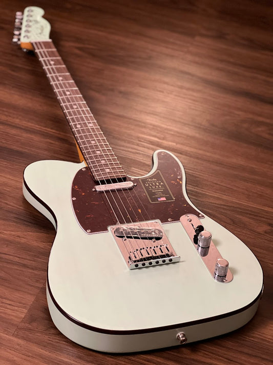 Fender American Ultra Luxe Telecaster พร้อม Rosewood FB สี Transparent Surf Green