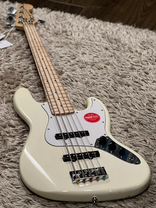 Squier Affinity Series Jazz Bass V 5 String Electric Bass with Maple FB in Olympic White