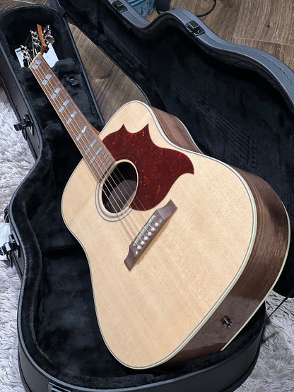 Gibson Hummingbird Studio Walnut Acoustic Electric in Antique Natural