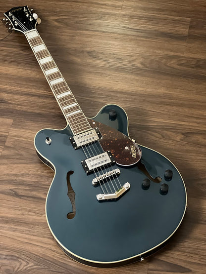 Gretsch G2622 Streamliner Center Block พร้อม V-Stoptail สี Midnight Sapphire