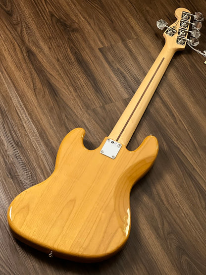 Fender Japan Hybrid II Jazz Bass V พร้อม Maple FB สี Vintage Natural