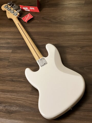 Fender Player Series Jazz Bass พร้อม Pau Ferro FB สี Polar White