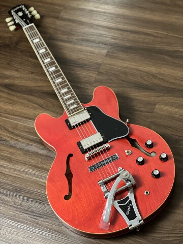 Epiphone ES-335 60s Semi-Hollowbody with Bigsby In Cherry