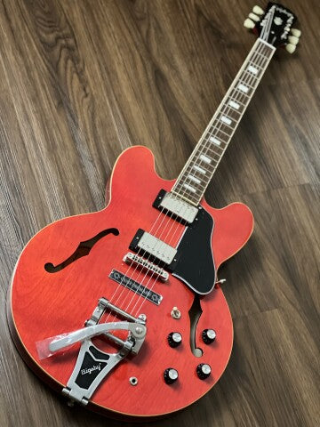 Epiphone ES-335 60s Semi-Hollowbody with Bigsby In Cherry