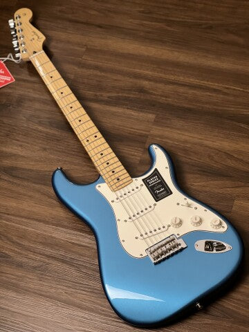 Fender Limited Edition Player Stratocaster พร้อม Maple FB สี Lake Placid Blue