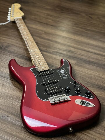 Fender Limited Edition Player Stratocaster HSS with Pau Ferro FB in Candy Red Burst