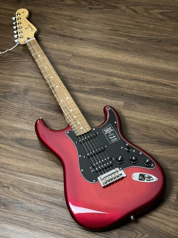 Fender Limited Edition Player Stratocaster HSS with Pau Ferro FB in Candy Red Burst