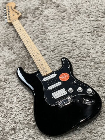 Squier FSR Affinity Series HSS Stratocaster with Maple FB in Black