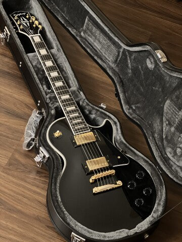 Epiphone Les Paul Custom Outfit Inspired by Gibson in Ebony with Case