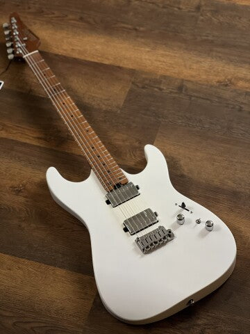 Soloking MS-1 Custom 24 HH Flat Top in Satin White Matte with Roasted Maple Neck