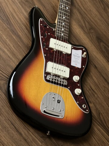 Fender Japan Traditional 60s Jazzmaster with RW FB in 3-Color Sunburst