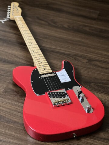 Fender Japan Hybrid II Telecaster with Maple FB in Modena Red