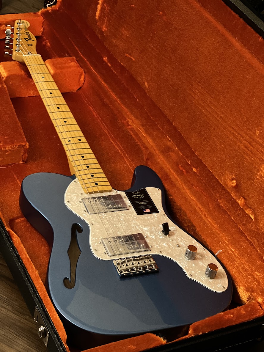 Fender American Vintage II 72 Telecaster Thinline พร้อม Maple FB สี Lake Placid Blue