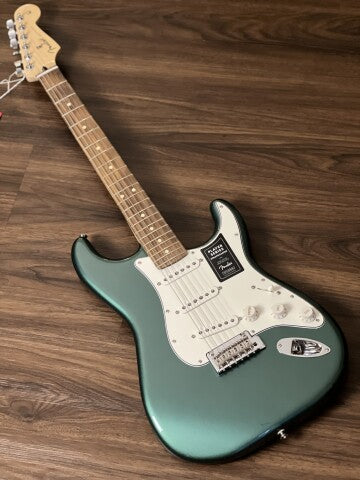 Fender Limited Edition Player Stratocaster with Pau Ferro FB in Sherwood Green Metallic