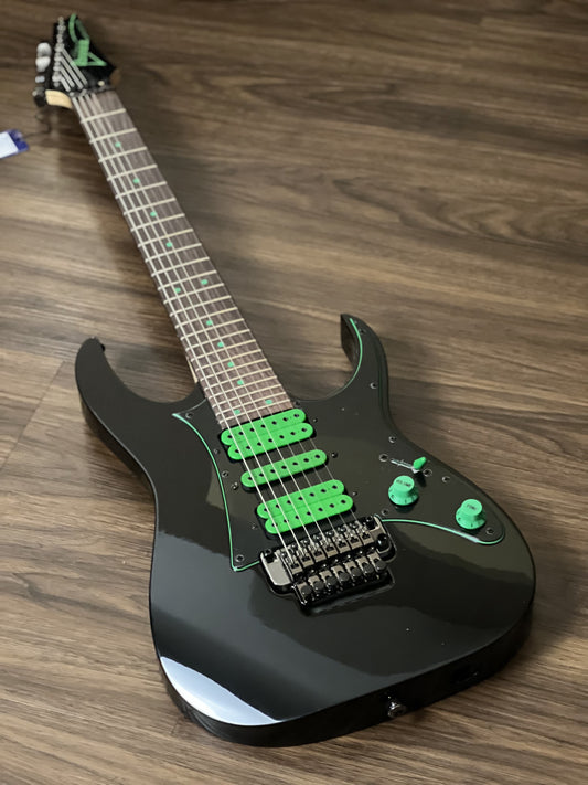 Ibanez UV70P-BK Steve Vai Signature 7-String w/ Case in Black