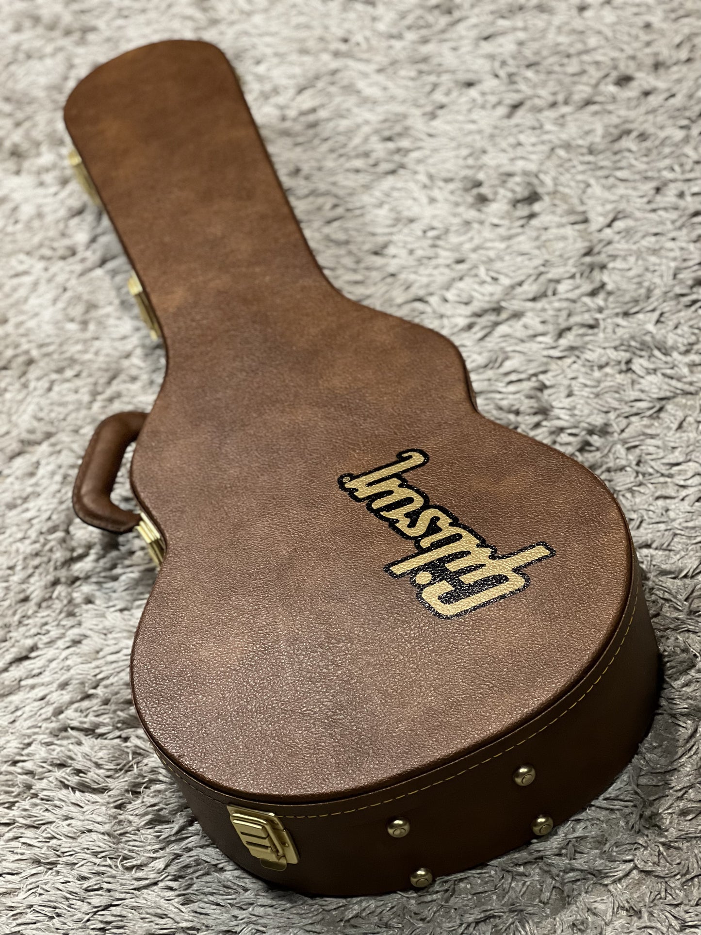 Gibson Hardcase Les Paul Original Hardshell Case สีน้ำตาล