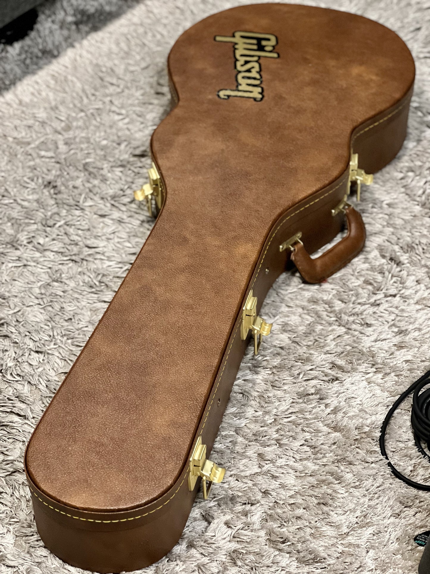 Gibson Hardcase Les Paul Original Hardshell Case สีน้ำตาล