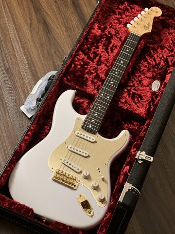 Fender Custom Shop Limited Edition 75th Anniversary Stratocaster NOS สี Diamond White Pearl