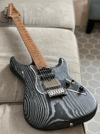 Soloking MS-1 AT Akbar Tsai Signature Series in Driftwood Black with Silver Lining