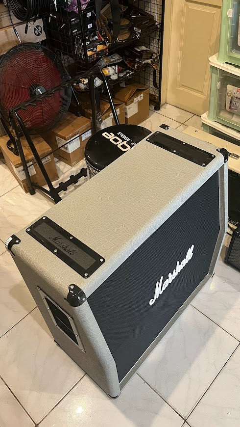 Marshall 2555X Jubilee 100W Valve Head + Marshall 2551AV 280W 4x12" Cabinet