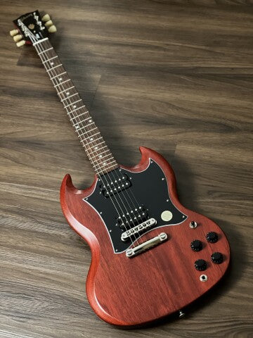 Gibson SG Tribute in Vintage Cherry Satin with Gigbag