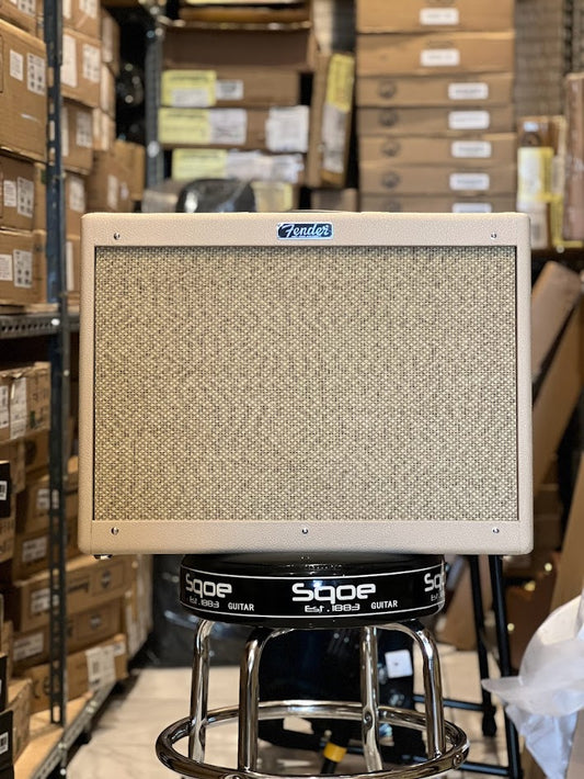 Fender Hot Rod Deluxe Guitar Combo Tube Amplifier Vanilla Cane Combo