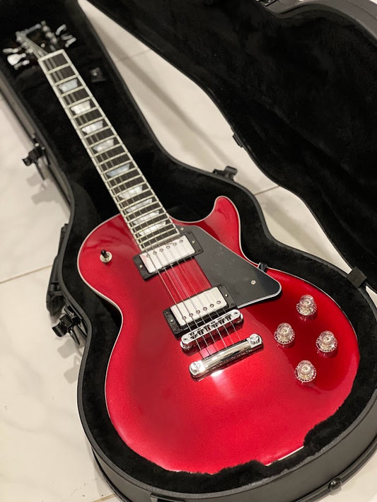 Gibson Les Paul Modern in Sparkling Burgundy with Case