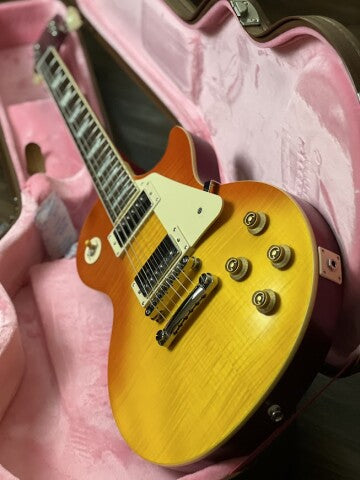 Epiphone 1959 Les Paul Standard in Aged Honey Burst Gloss