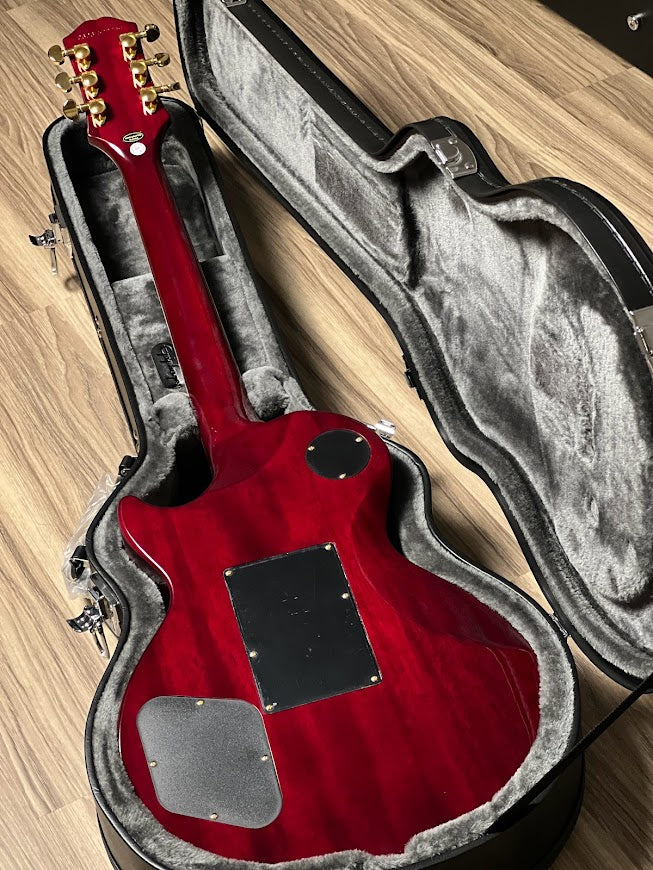 Epiphone Les Paul Custom Alex Lifeson Axcess Quilt in Ruby with Hard Case