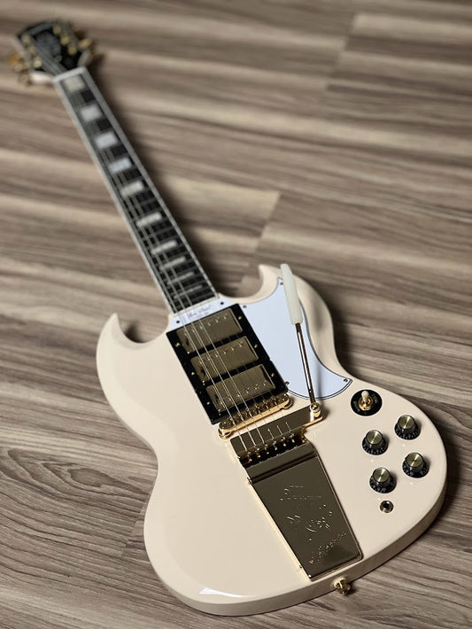 Epiphone SG Custom - 3 Pickup with Maestro in Classic White