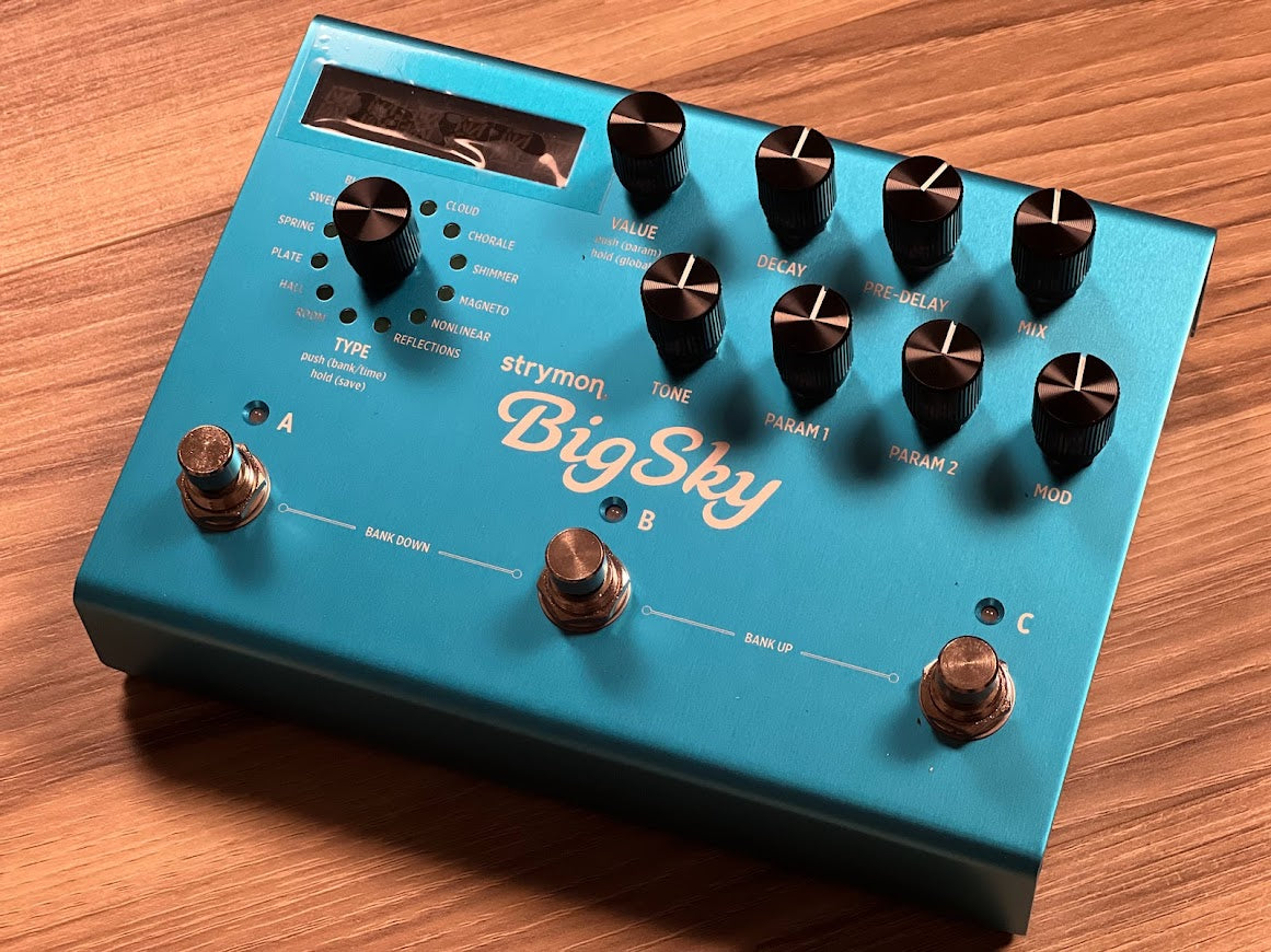big sky guitar pedal Strymon BigSky Reverb Guitar Effects Pedal – nafiriguitar.com
