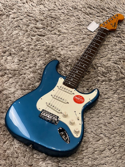 Squier Classic Vibe 60s Stratocaster with Laurel FB in Lake Placid Blue