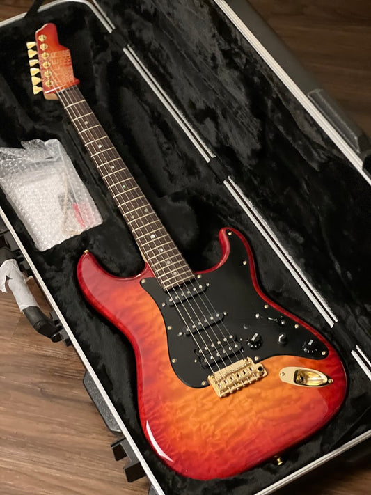 James Tyler Japan LA Studio Classic QMT สี Cherry Sunburst