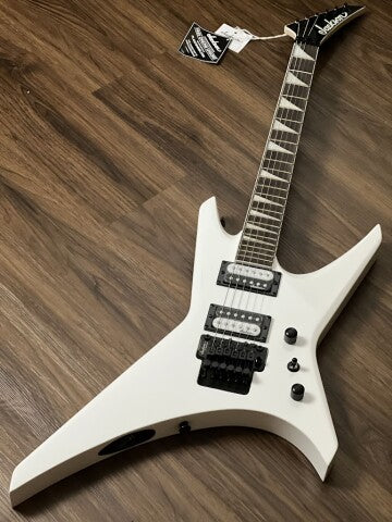 Jackson JS Series Warrior JS32 with Amaranth FB in Snow White