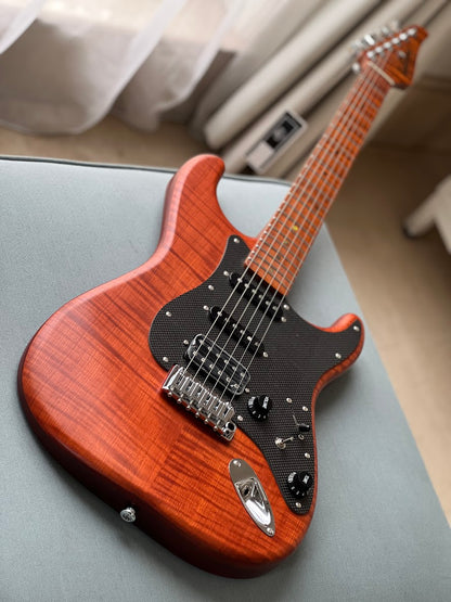 Soloking MS-1 FM Artisan Elite with Roasted Flame Neck in Caramel