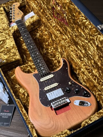 Fender Michael Landau Coma Stratocaster พร้อม RW FB สี Coma Red