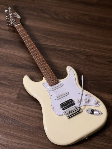 SLX Hawk Classic Lite 22 HSS in Vintage White with Roasted Maple FB